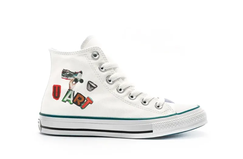 Tênis de lona com estampa personalizada