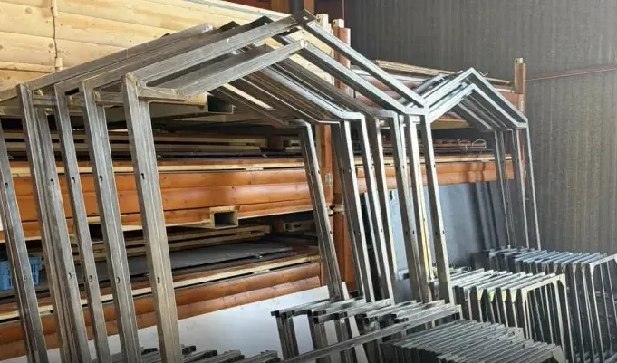 Estruturas metálicas de barracas soldadas a laser